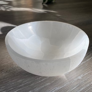 Selenite Charging Bowl | Smooth Polished Crystal Selenite Bowl | Metaphysical Home Decor |