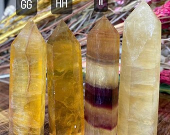 イエロー フローライト タワー ポイント クリスタル | 彫刻と研磨を施