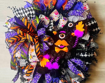 Grillige Halloween-monsterkrans, leuk Halloween-voordeurdecor, zwart-paarse gaaskrans, Trick or Treat-deurhanger, spookachtige herfst