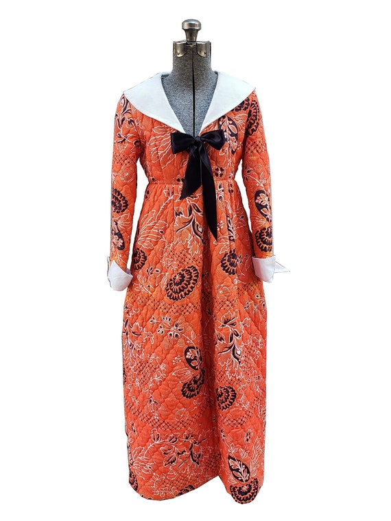 Vintage 1970s Peck & Peck Orange Floral Quilted Ma