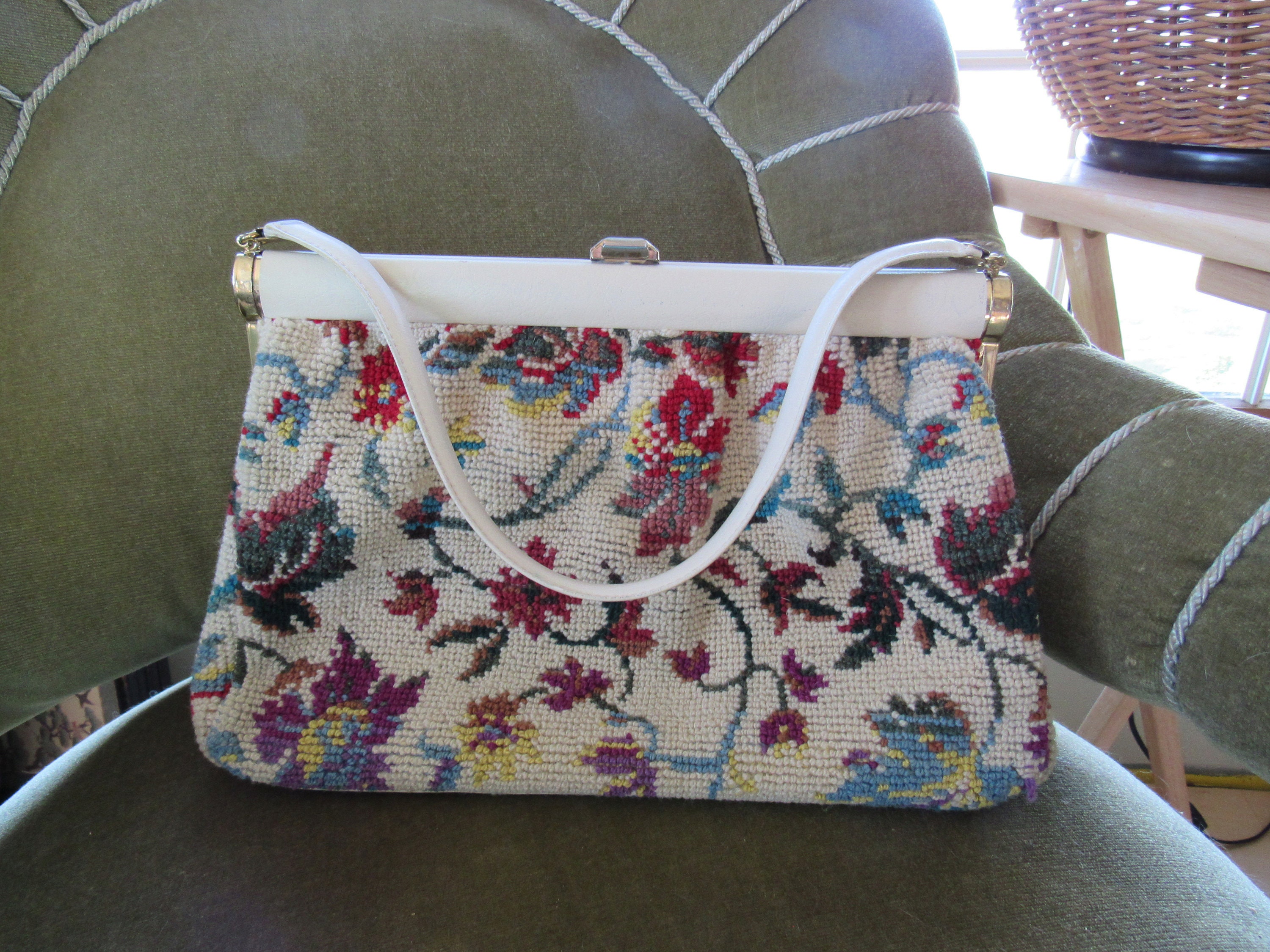 Vintage Julius Resnick (JR Florida) Tapestry Purse Flowers With Lucite -  Ruby Lane