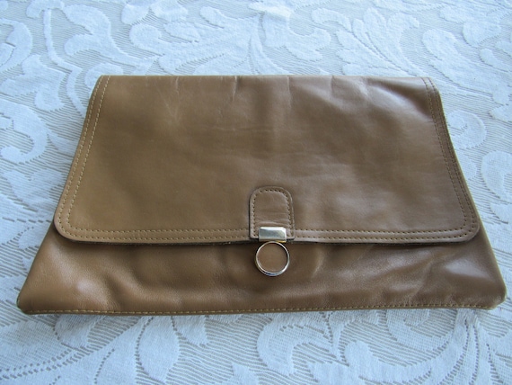 1980's Tan Soft Leather Clutch Purse - image 1