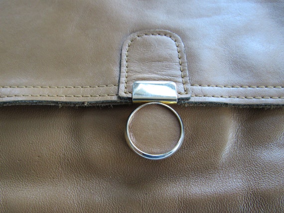 1980's Tan Soft Leather Clutch Purse - image 4