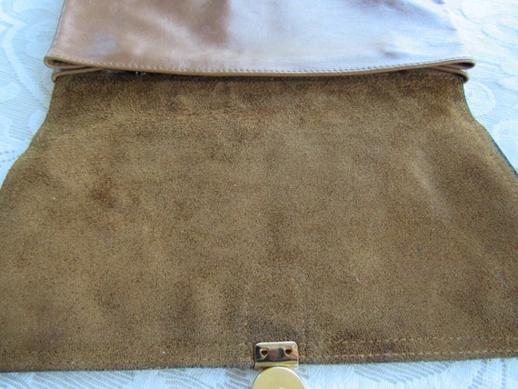 1980's Tan Soft Leather Clutch Purse - image 7