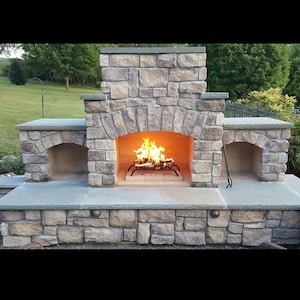 DIY Outdoor Fireplace Construction Plan - Winslow Design - 46 pages