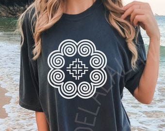 Free Shipping - Hmong Elephant Paj Ntaub Comfort Colors 1717 Relaxed Fit Tshirt Hmong Mom Gift Hmong Graduation Gift Hmong Women
