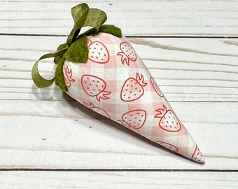 Strawberry Emery in a Strawberry Checked fabric |Needle Sharpener | Pin Cushion | Walnut Shell |Strawberry pincushion