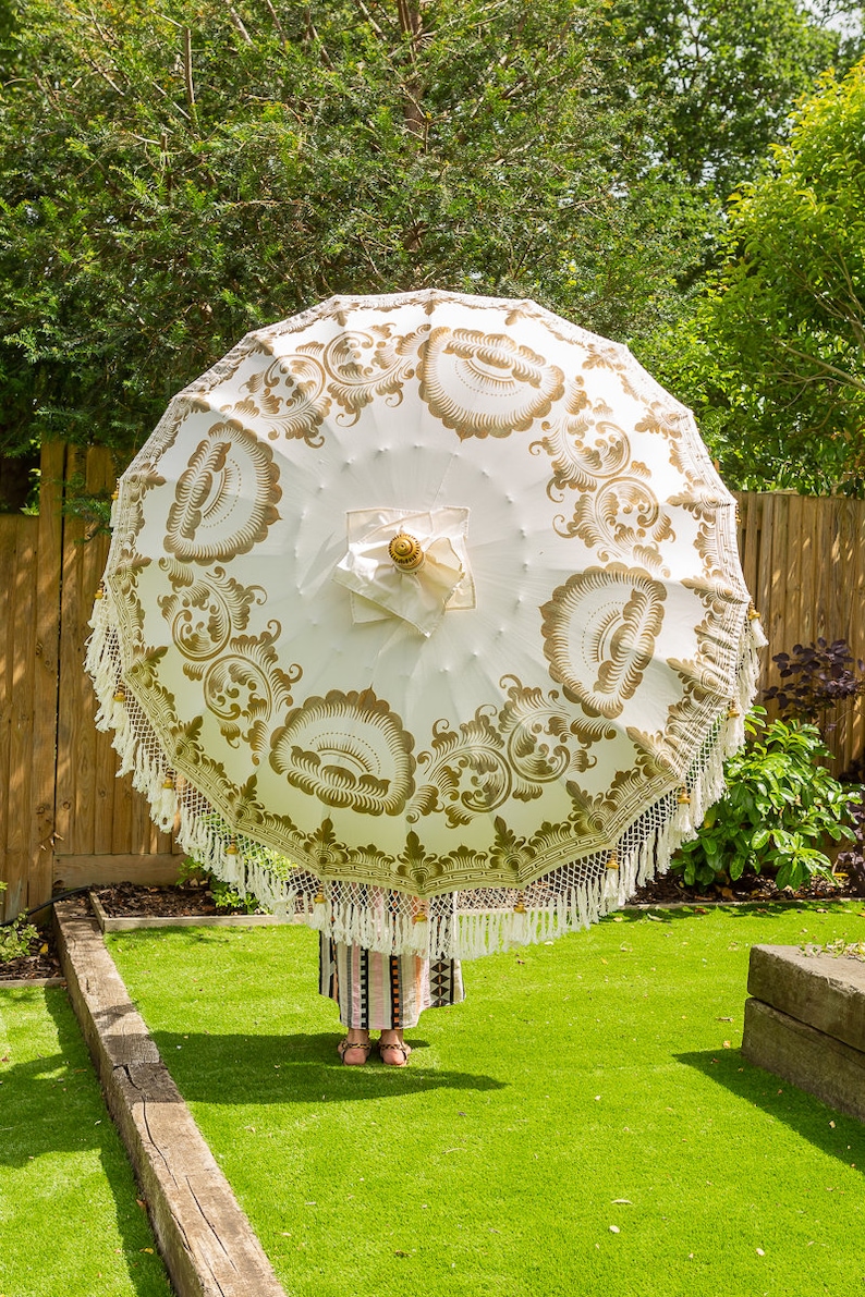 ApricotHomeDecor Garden Parasol - Thumbnail 3