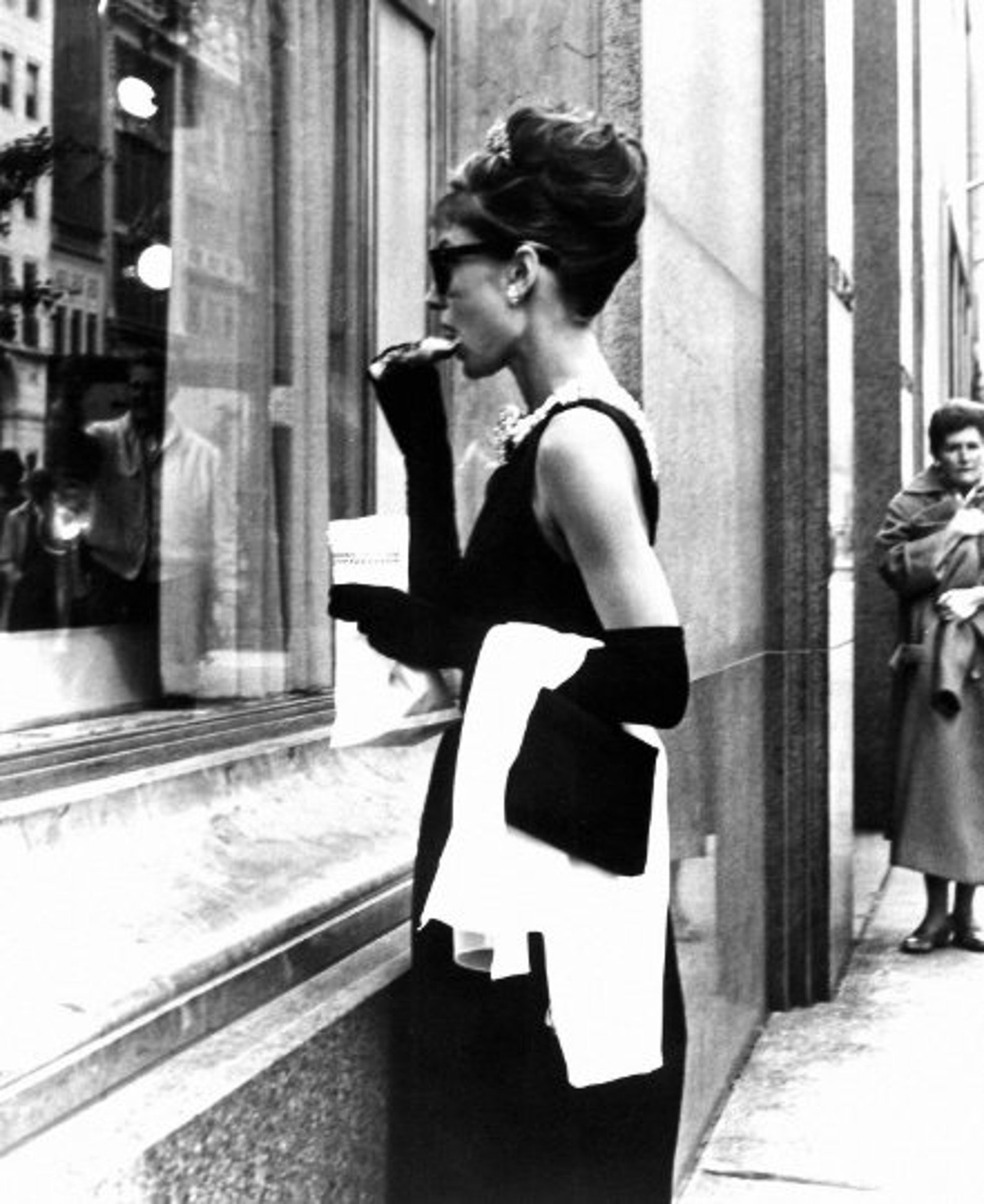 Audrey Hepburn Black And White Breakfast At Tiffanys Canvas Etsy