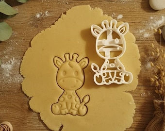 Giraffe cookie cutter