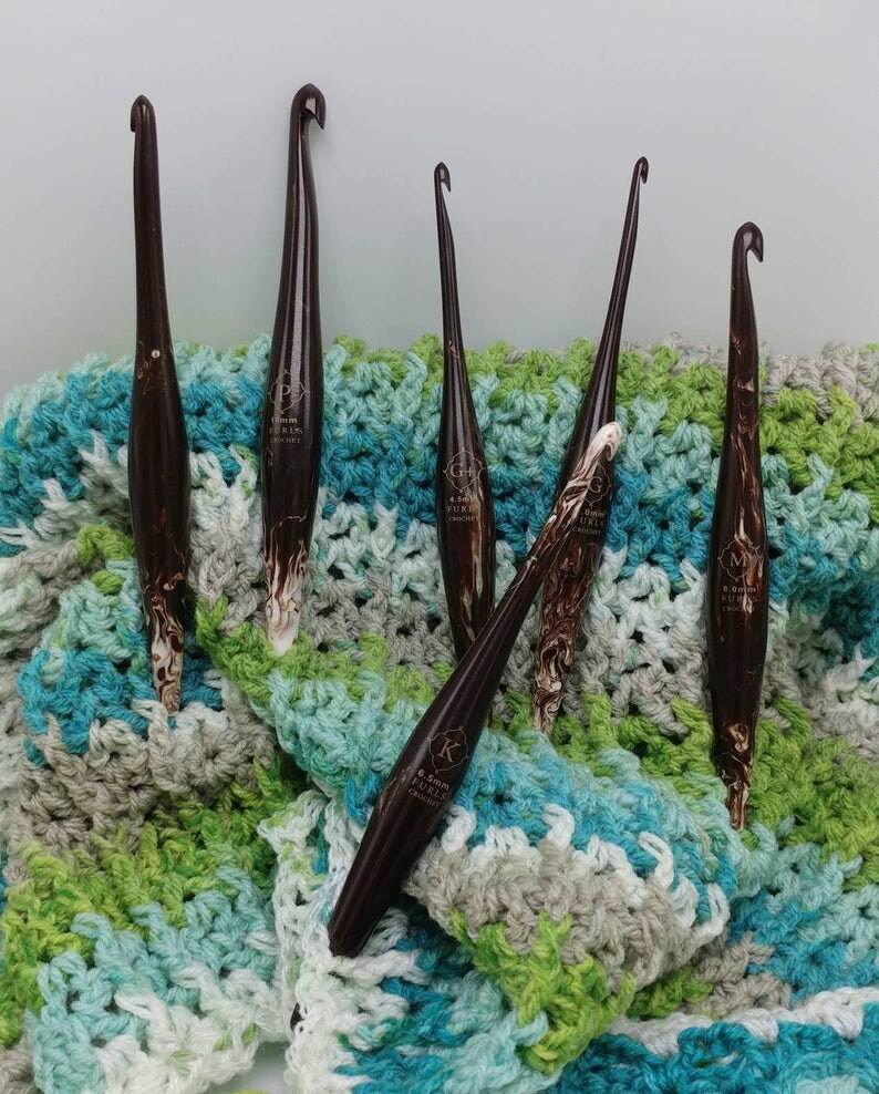 Swirl CAFE Streamline Crochet Hooks by Furls Sizes 4.0mm Etsy