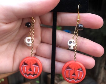 Pumpkin and skull dangle/drop earrings, halloween earrings, spooky earrings