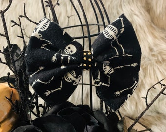 Skeleton with top hat hair bow Skeleton hair bow,