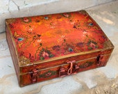 Vintage Trunk Box, Old box, Indian Wedding trunk Trunk box from 1940s Iron trunk Hand painted trunk Indian furniture Sandook box