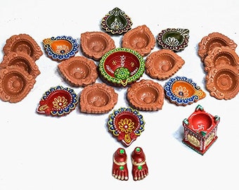 Gifts and More Gifts Mini Red Diwali Diyas with Stone & Glitter Pack of 6 