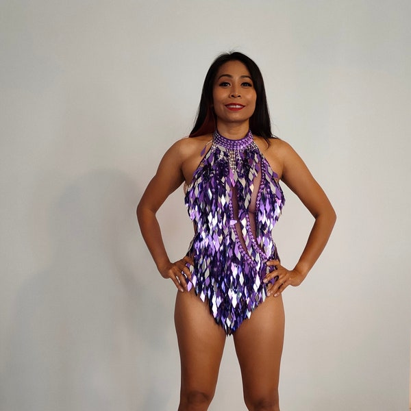 VIOLA Perline di paillettes di cristallo Body-Samba Costumi Carnevale Show Girl Las Vegas Notting Hill Pride Gay Parade festival Scuola Brasile-Viola