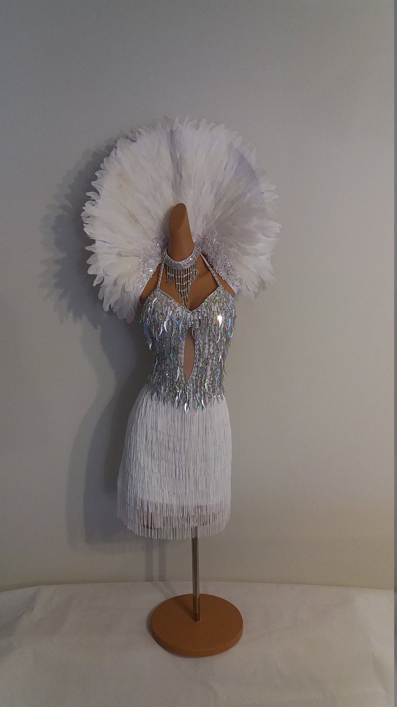 All WHITE Feather Collar-Samba Costumes Carnival-Mardi Gras Show Girl Las Vegas Notting Hill Pride Parade Brazilian Carnaval BM-FC-Ww