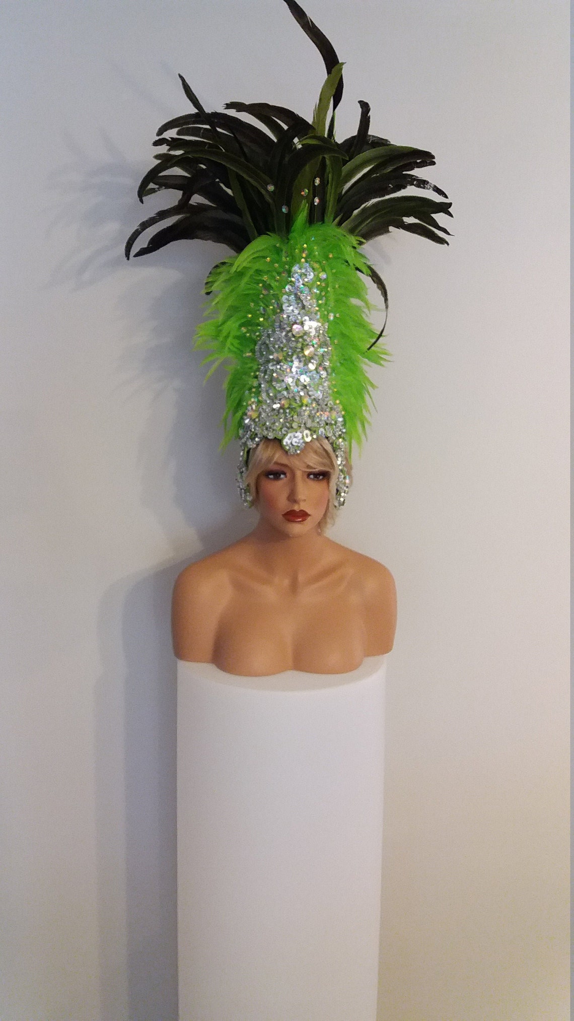 lime green headpiece