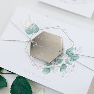 Save-the-Date Karte Eukalyptus mit graviertem Spiegelmagnet und Silberfolie, Magnet, Spiegelmagnet, Hochzeit, STD