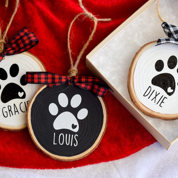 Personalized Cat Paw Ornament with Name | Painted Wood Slice Ornament |  Customized Cat Gift for Cat Lovers | Christmas Gift | Memorial Gift