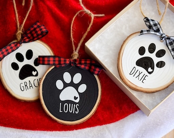 Personalized Cat Paw Ornament with Name | Painted Wood Slice Ornament |  Customized Cat Gift for Cat Lovers | Christmas Gift | Memorial Gift