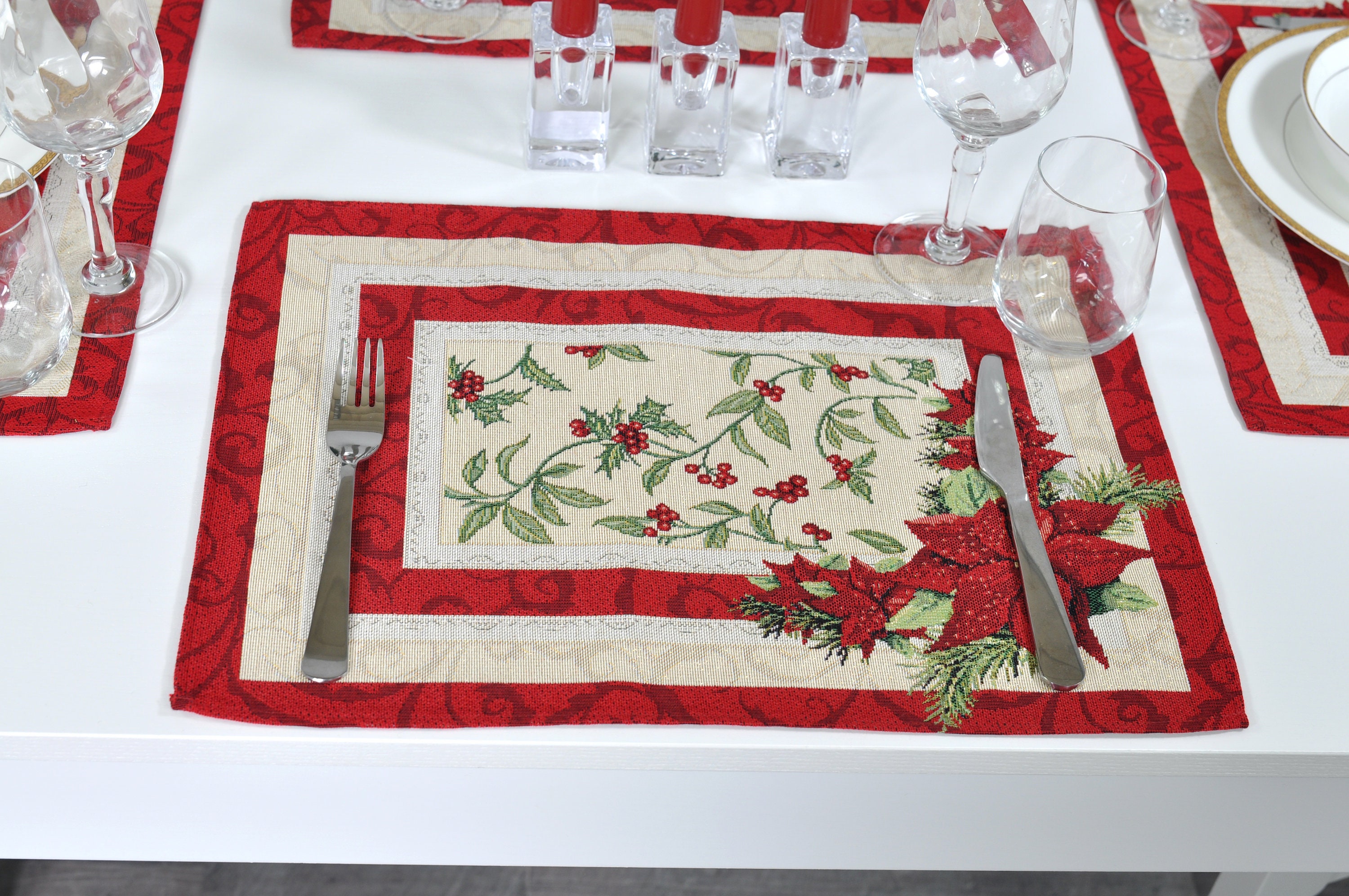 Set of 4 6 8 Placemats With Christmas Berries Modern Etsy Canada