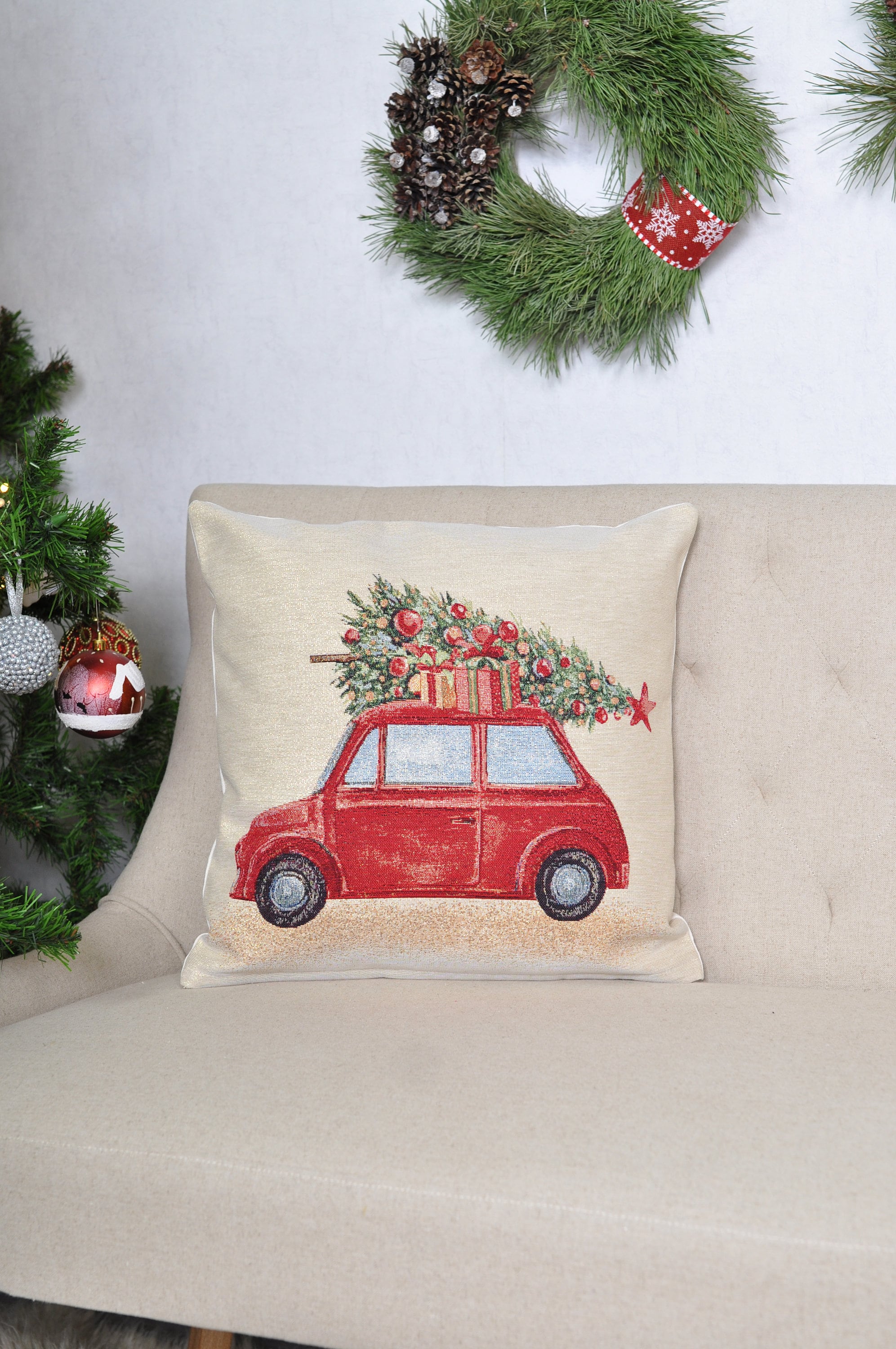 Rotes Auto und Weihnachtsbaum Kissenbezug, Bauernhaus Weihnachten Kissen,  Housewarminggeschenk für Weihnachten, dekorative Beige Kissenbezug - .de