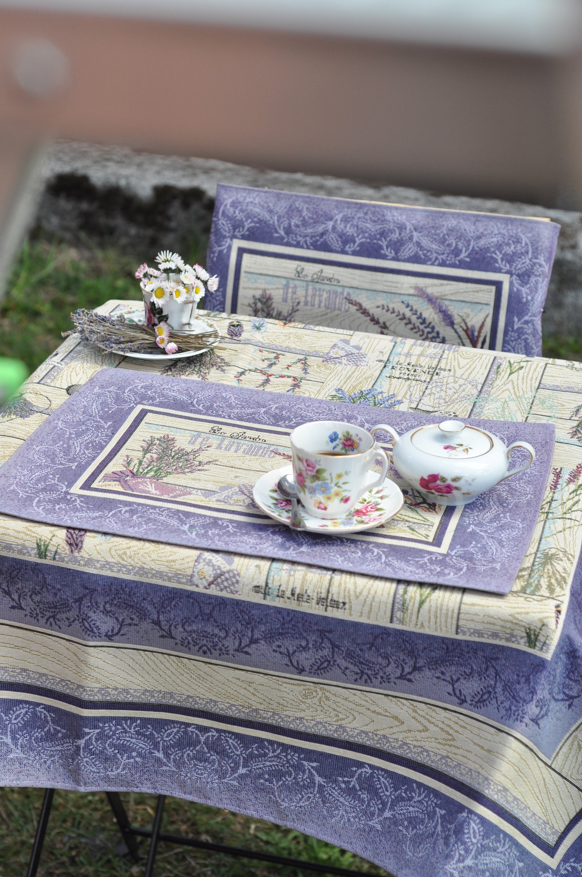 Set of 2 4 6 or 8 Tapestry Placemats With Purple Provance Etsy