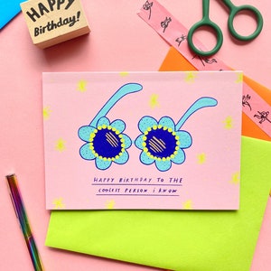 Alles Gute zum Geburtstag der coolsten Person, die ich weiß Sonnenbrillen-Gruß-Karte | Sonnenbrillen Accessoires Bday Bestie Freund Schwester