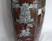Stunning Very Large Oriental Vase with Mother of Pearl Inlaid Decorationa