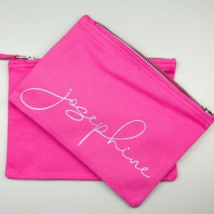 Personalisierte Pinke Kosmetiktasche mit Namen in Silber