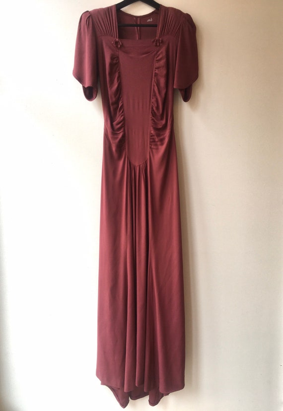 Elegant, long burgundy 1930s dress with beautiful… - image 2