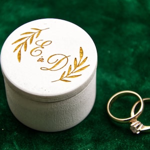 White wedding ring box gold letters laser engraved with moss names wooden oval circle box personalized ring box