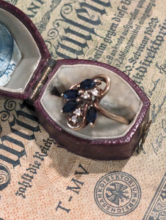 Estate Vintage Sapphire & Diamond Floral Cluster … - image 4