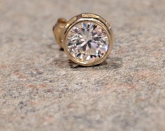 Estate Round Brilliant Cut Colorless Bezel Yellow Gold Stud Earring, Unisex, Amazing Fire & Luster