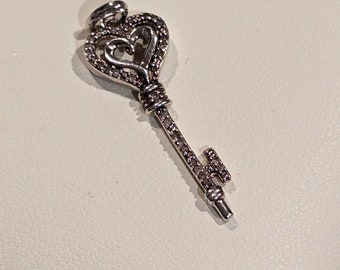 Vintage Chic Key to my Heart Pendant Necklace, Perfect Sweetheart Gift!
