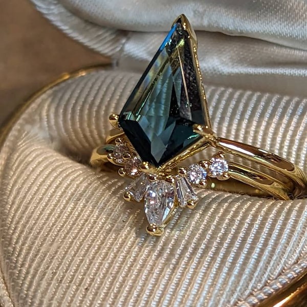 Vintage Teal Green Kite Topaz & Sapphire Bridal Set