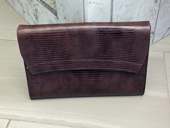 Vintage 1960s Brown Snakeskin Dove Brand Clutch P… - image 1