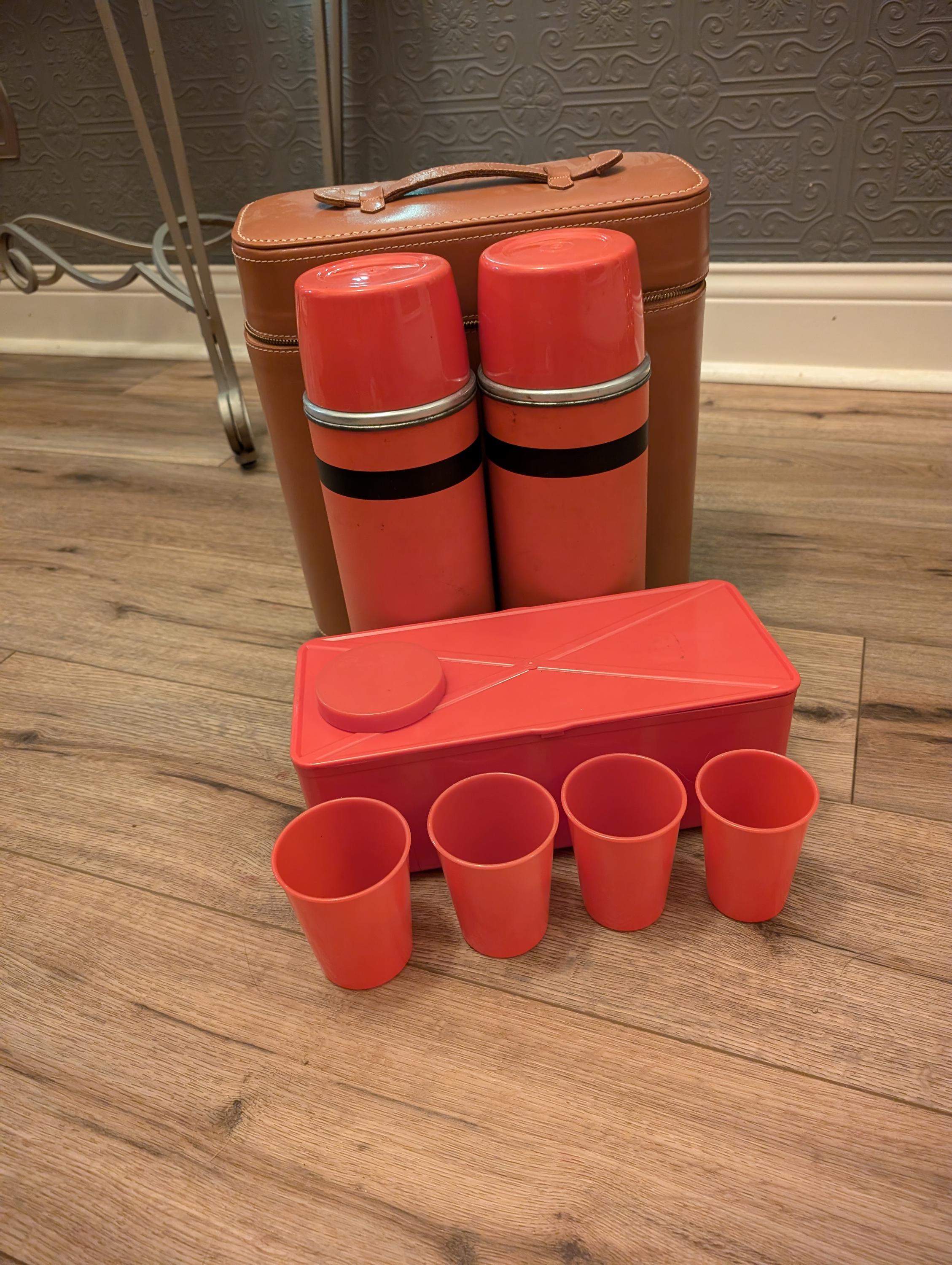 aladdin折り畳みタッパー廃版品L2個　ボトル✖️2 合計4点セット Vintage Aladdin Industry Double Thermos Lunch Picnic Set With