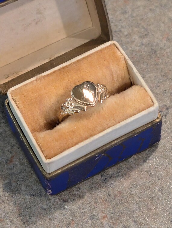 Antique Script Calligraphy Engraved Initial "M" S… - image 3