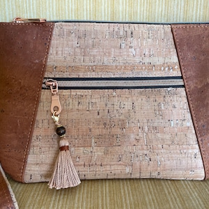 Bolso de corcho, pulsera de corcho, bolso de corcho, pulsera de corcho con borlas, embrague de corcho de caramelo, pulsera vegana, bolso de corcho con borlas, bolso de corcho bronceado