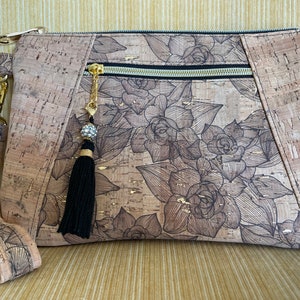 Pulsera de corcho, bolso de corcho con patrón de rosa, bolso de corcho natural, bolso con borlas, embrague de corcho, pulsera vegana, bolso de corcho negro y dorado