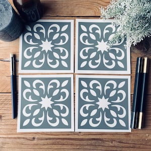 Set of 4 Adhesive Stencils with Cement Tile Pattern, 10x10 cm – Vintage Tile Stencils for Kitchen and Bathroom, Reusable Wall Tiles