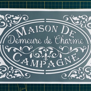 Reusable PVC Adhesive Stencil 30 x 20 cm Vintage Country House Medallion