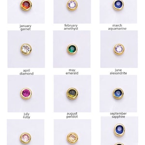 Piedras de nacimiento con letras de amor • Piedras de nacimiento rellenas de oro de 14 quilates • Medallón • CZ