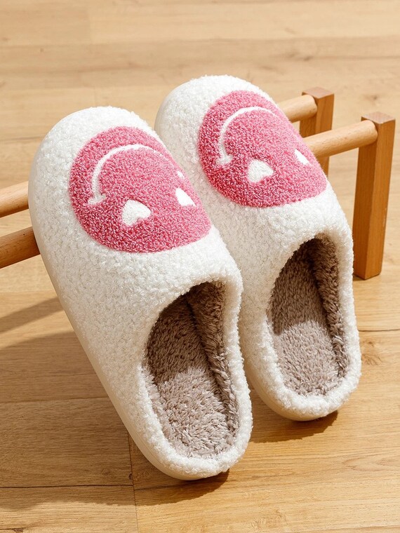 Pink Heart Slippers Heart Slippers Smile Face Trendy Slippers