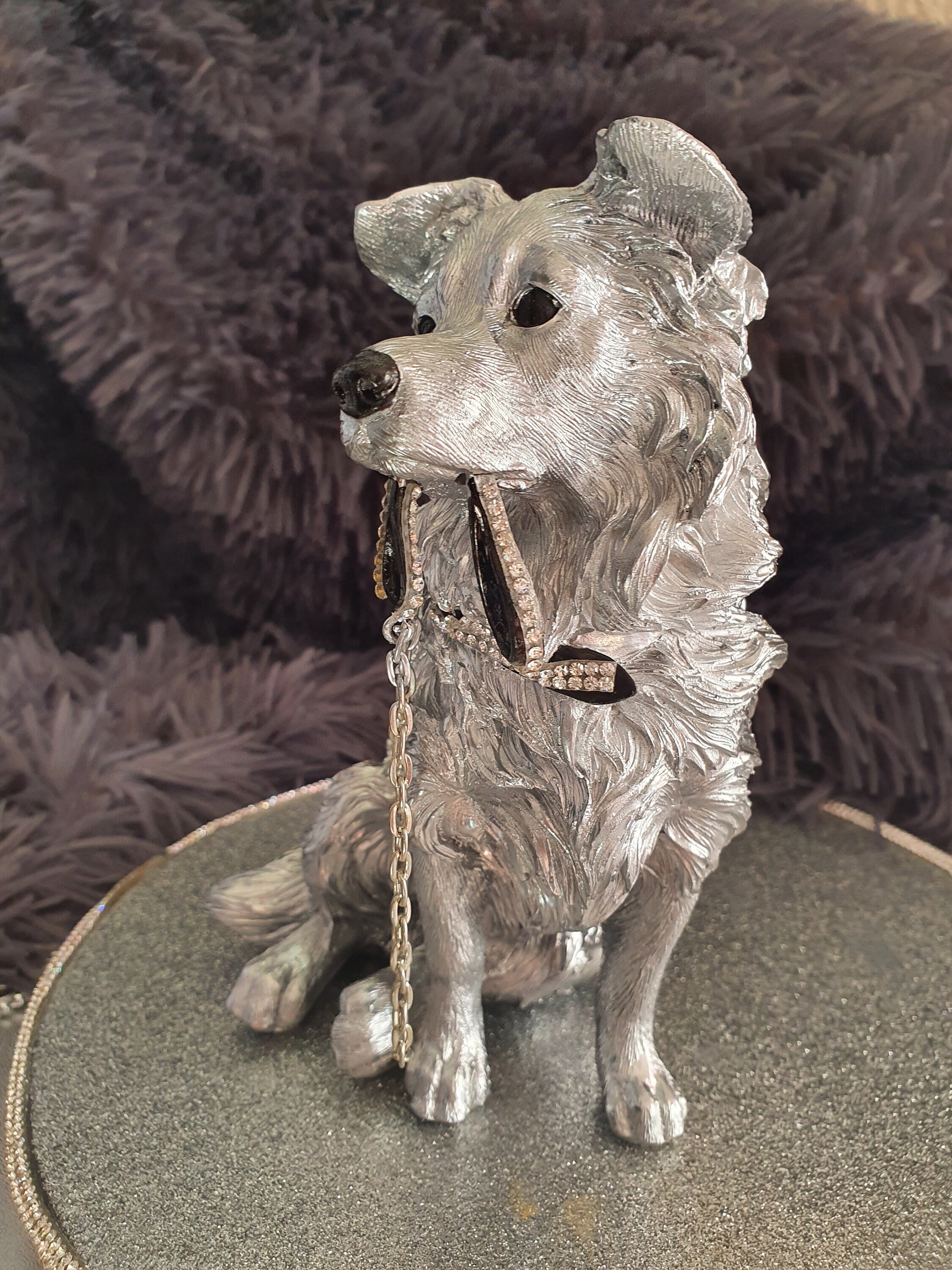 Sitting Border Collie Puppy Statue