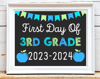 First Day of Third Grade Sign, First Day of School Sign, Third Grade Chalkboard Sign, First Day of School Printable Photo Prop, 3rd Grade