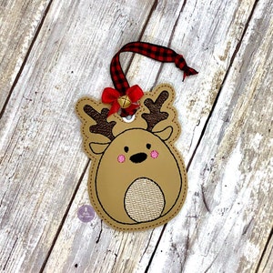 Reindeer Christmas ornament embroidery design DIGITAL DOWNLOAD machine embroidery