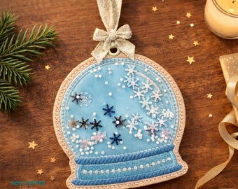 Snow Globe applique shaker ornament/bookmark/bag tag machine embroidery file DIGITAL DOWNLOAD